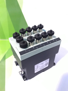 Siemens 6GK5208-0HA00-2AA6