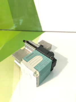 Siemens 3RG4138-3CD00